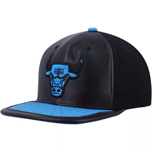 Mens Mitchell & Ness /Royal Chicago Bulls Day One Snapback Hat Product Image