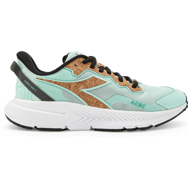 Women's | Diadora Mythos Blushield Volo 3 ACBC Product Image