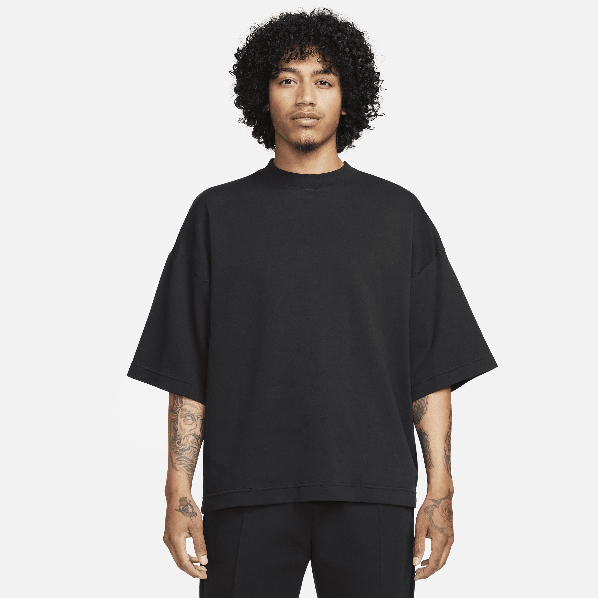 Men's Nike Sportswear Tech Fleece Reimagined Oversized Short-Sleeve Sweatshirt Product Image