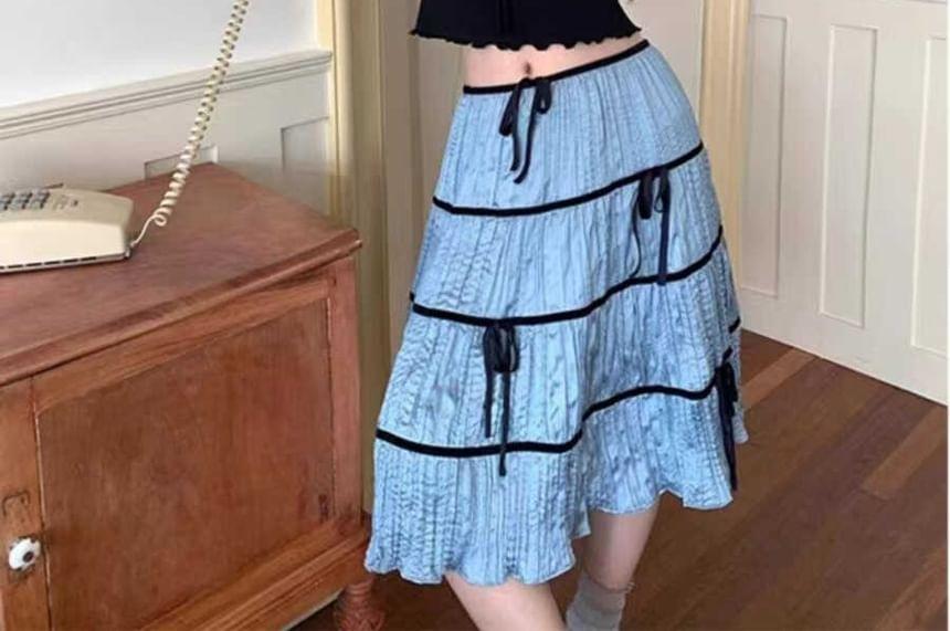 Flared-Sleeve V-Neck Plain Lettuce Edge Cropped T-Shirt / Mid Waist Striped Bow A-Line Skirt Product Image