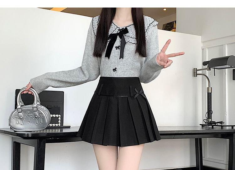 High Rise Bow Pleated Mini A-Line Skirt Product Image