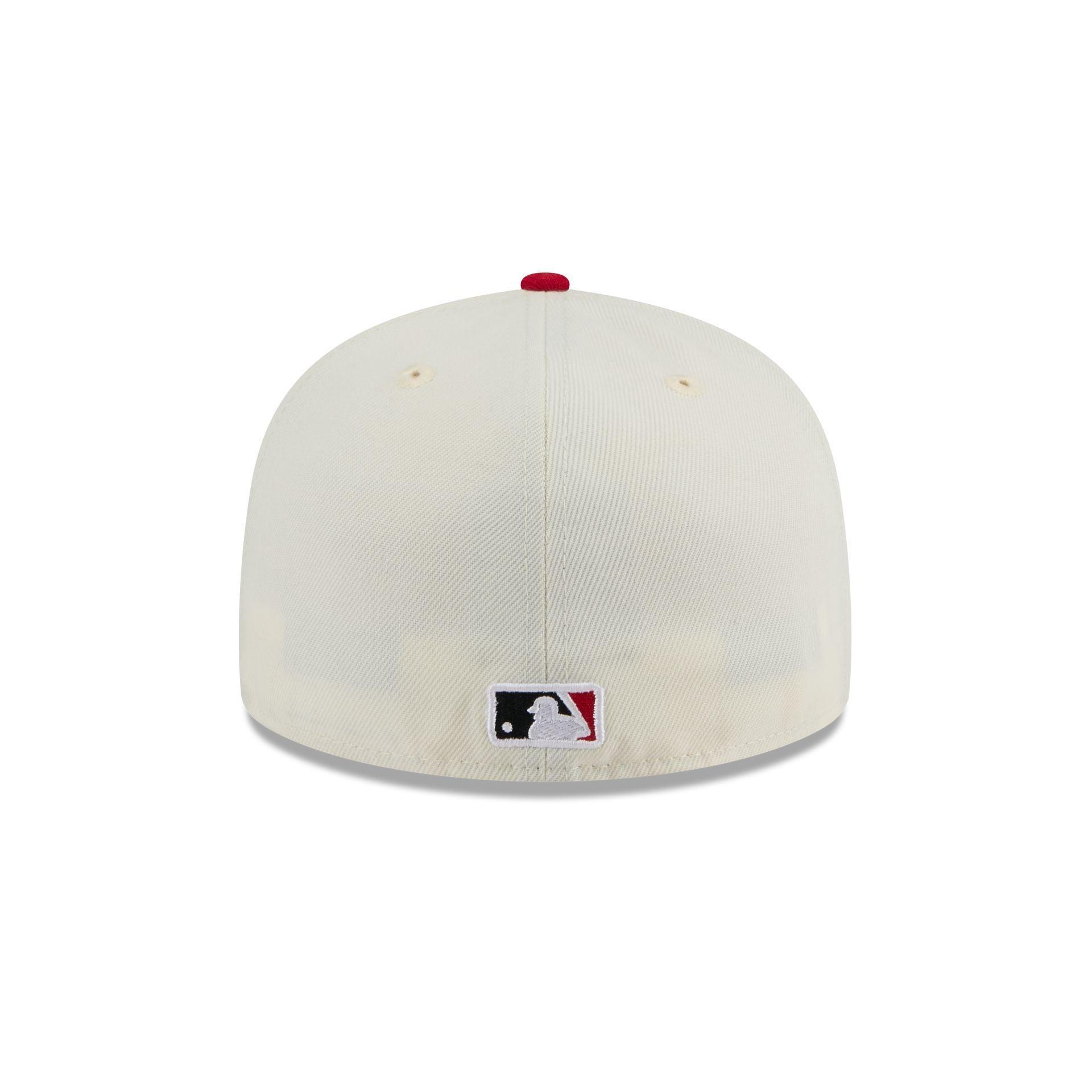 Cincinnati Reds Chrome 59FIFTY Fitted Hat Male Product Image