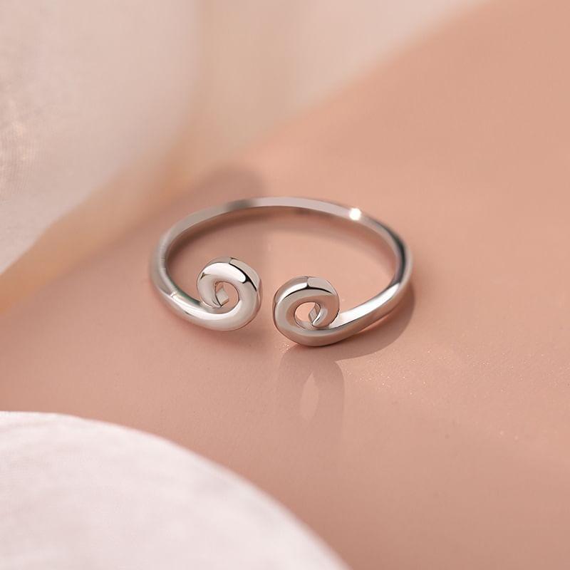 999 Sterling Silver Geometry Ring Product Image