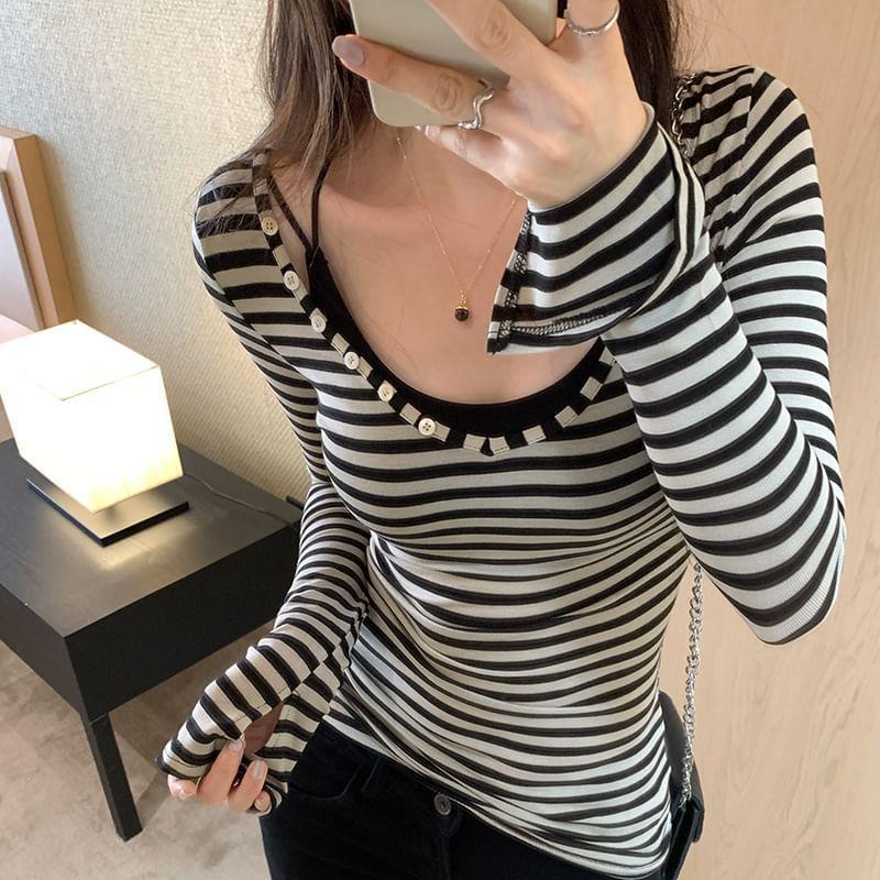 Long-Sleeve Scoop Neck Striped Tee Product Image