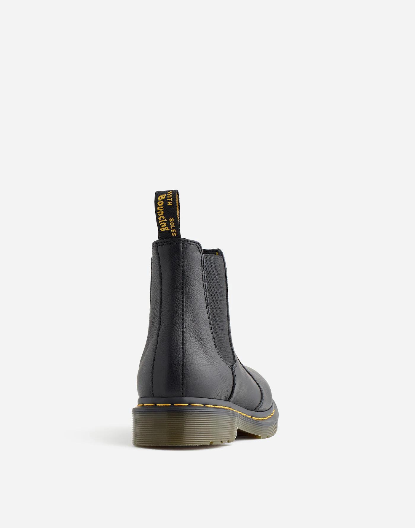 Dr. Martens® 2976 Chelsea Boots in Leather Product Image