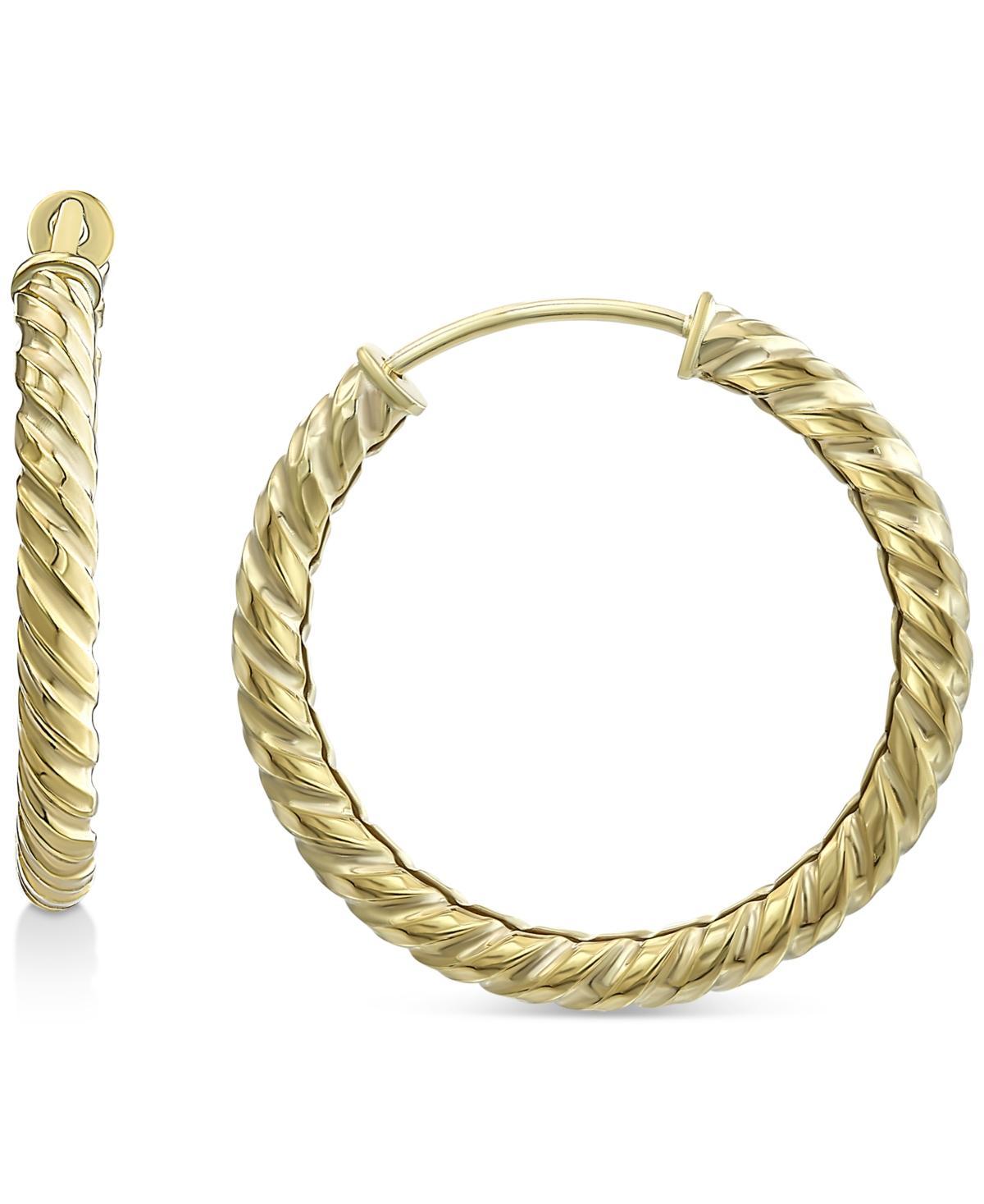 Round Twist Small Hoop Earrings in 10k Gold, 5/8 Product Image