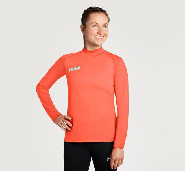 HOKA Womens Merino Blend Midlayer in Camelia, Size Large Product Image