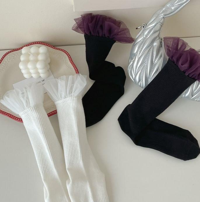 Plain Ruffle Ribbed Socks Product Image