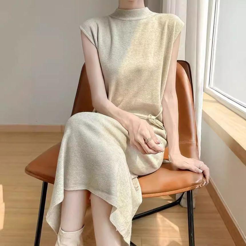 Cap-Sleeve Mock Neck Sashed Ribbed Midi Knit Dress Product Image