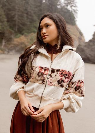 Kallistee Jacket in Cream Product Image