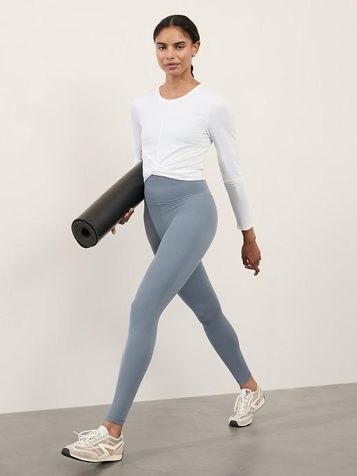 Elation Ultra High Rise Legging Product Image