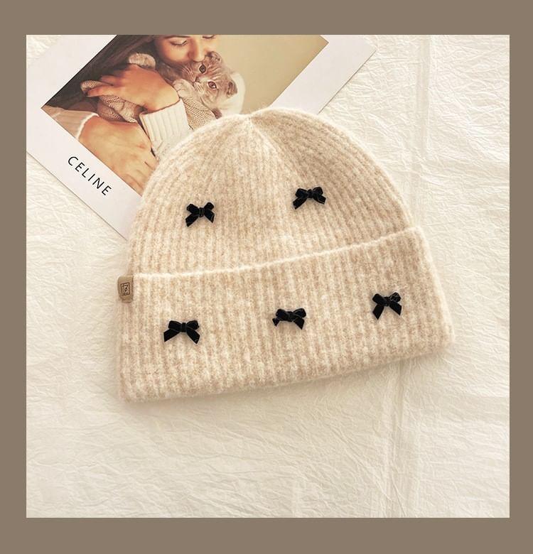 Winter Warm Knitted Beanie With Bowknots Product Image