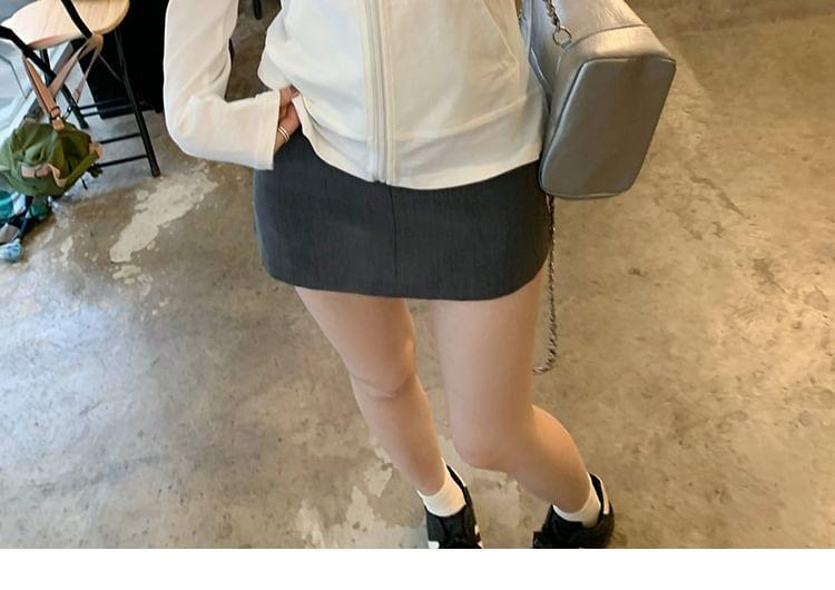 Plain Hooded Zip Light Jacket Product Image