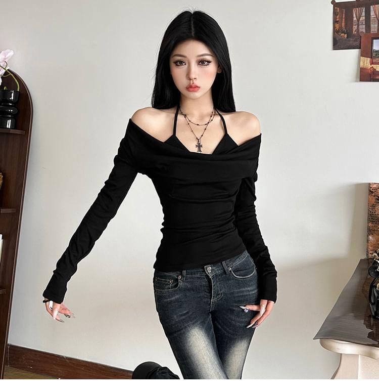 Cold Shoulder Long Sleeve Plain Ruched T-Shirt Product Image