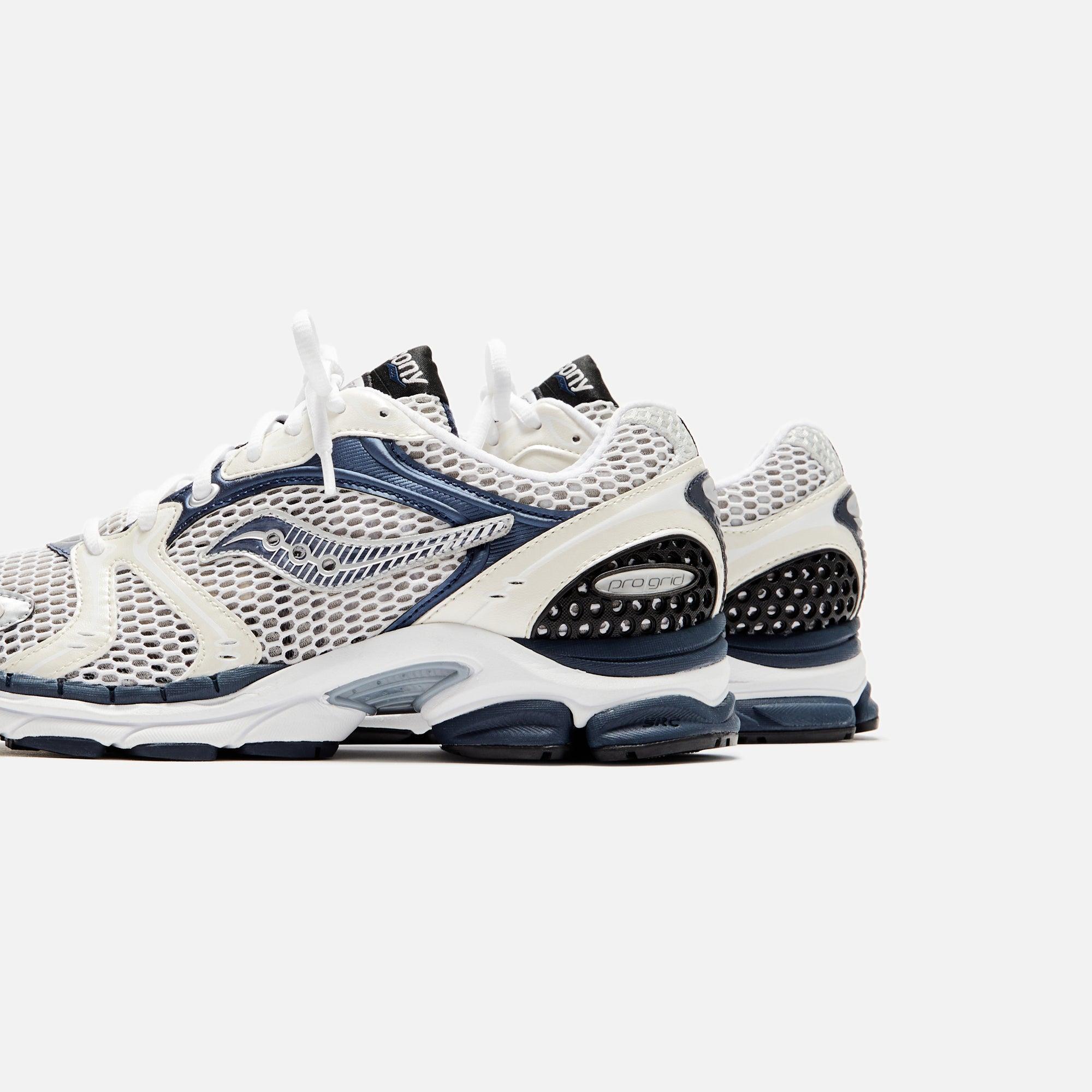 Saucony Progrid Triumph 4 - White / Navy Male Product Image