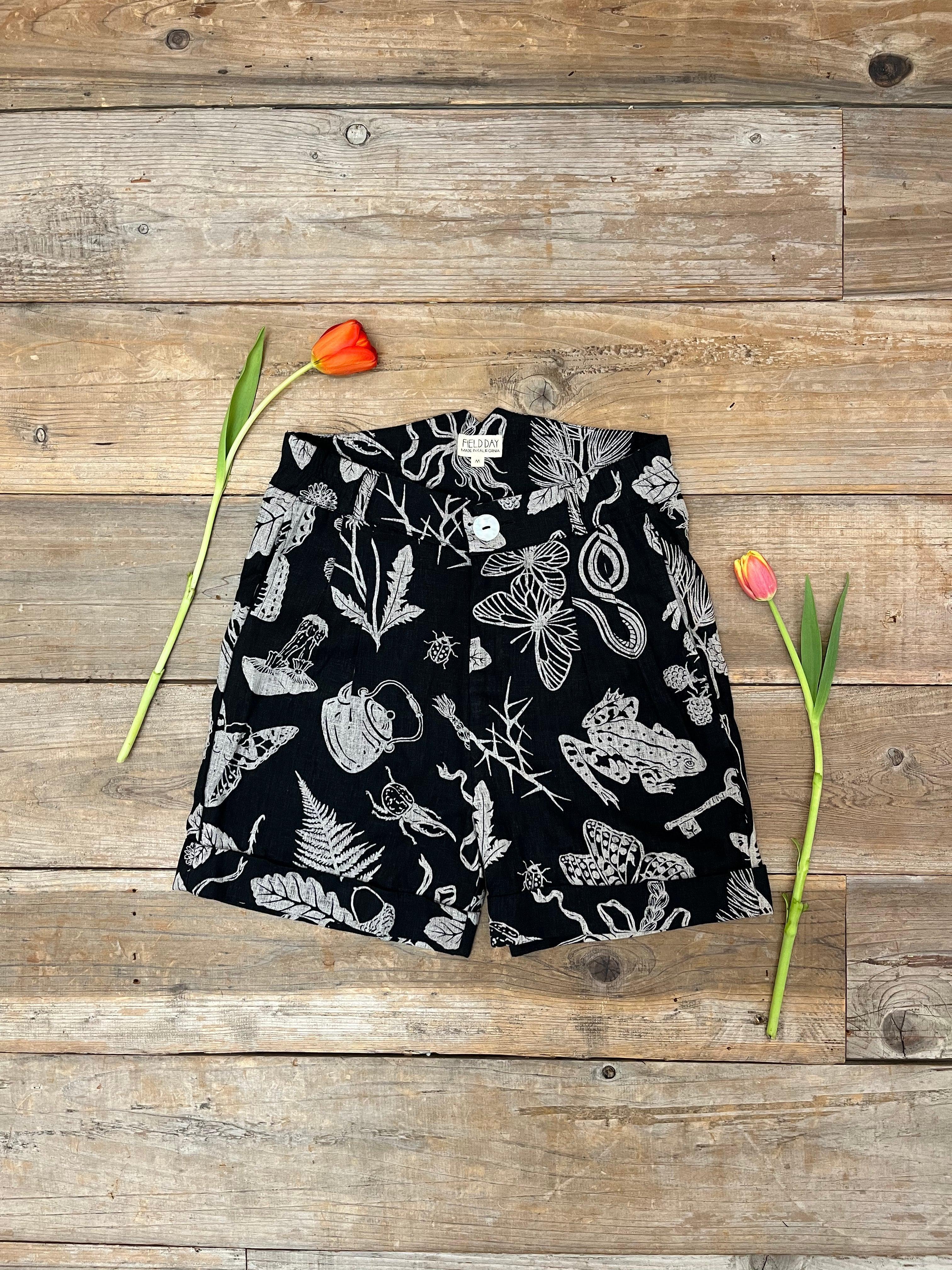 Perfect Shorts in Oat Woodland Wonder Product Image