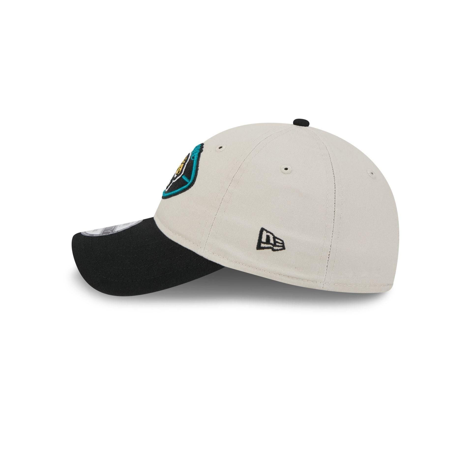 Jacksonville Jaguars 2024 Historic Sideline 9TWENTY Adjustable Hat Male Product Image