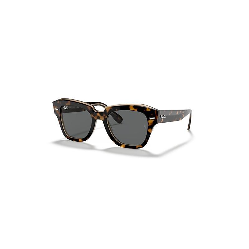 Ray-Ban Reverse Wayfarer 53mm Square Sunglasses Product Image