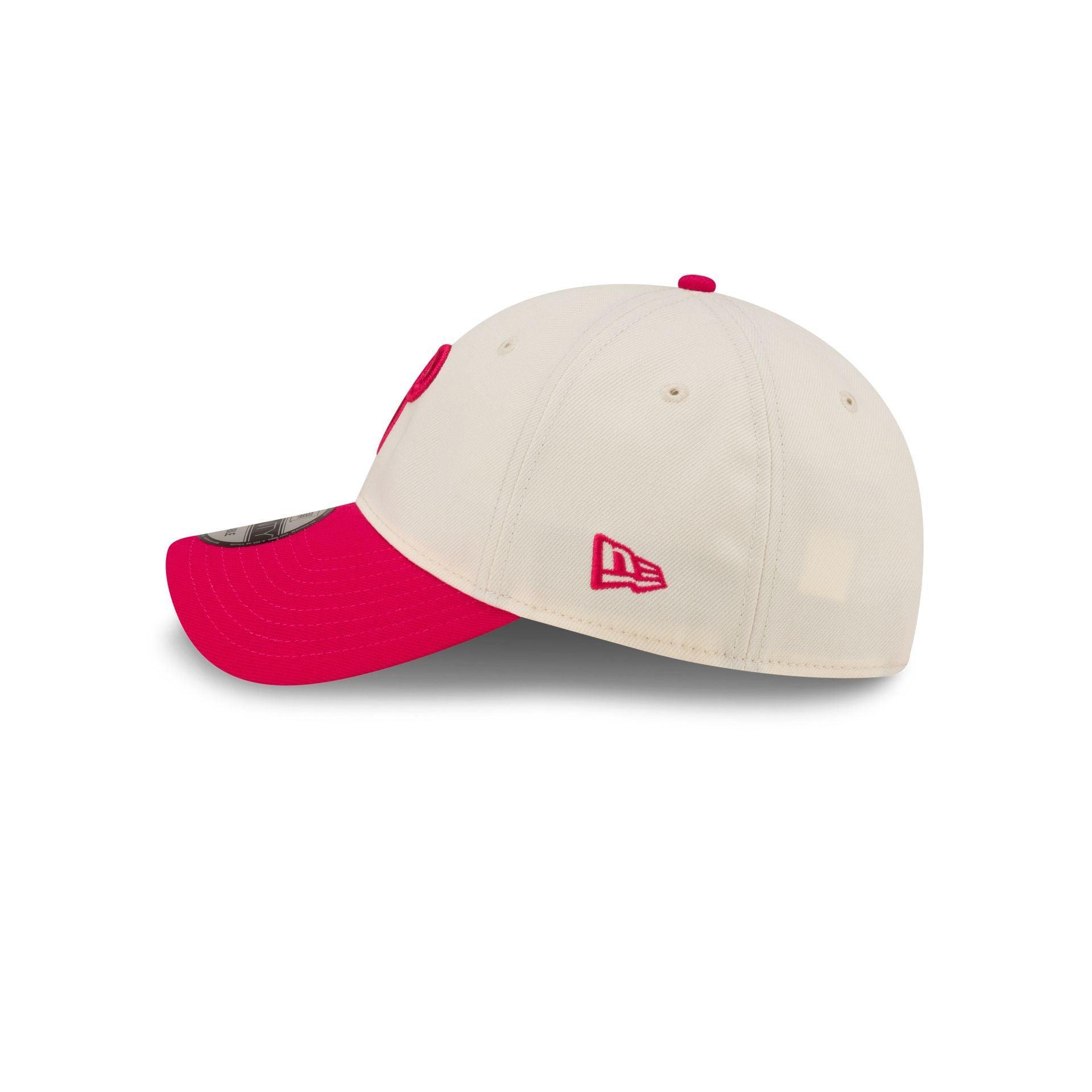 Philadelphia Phillies Chrome 9TWENTY Adjustable Hat Male Product Image