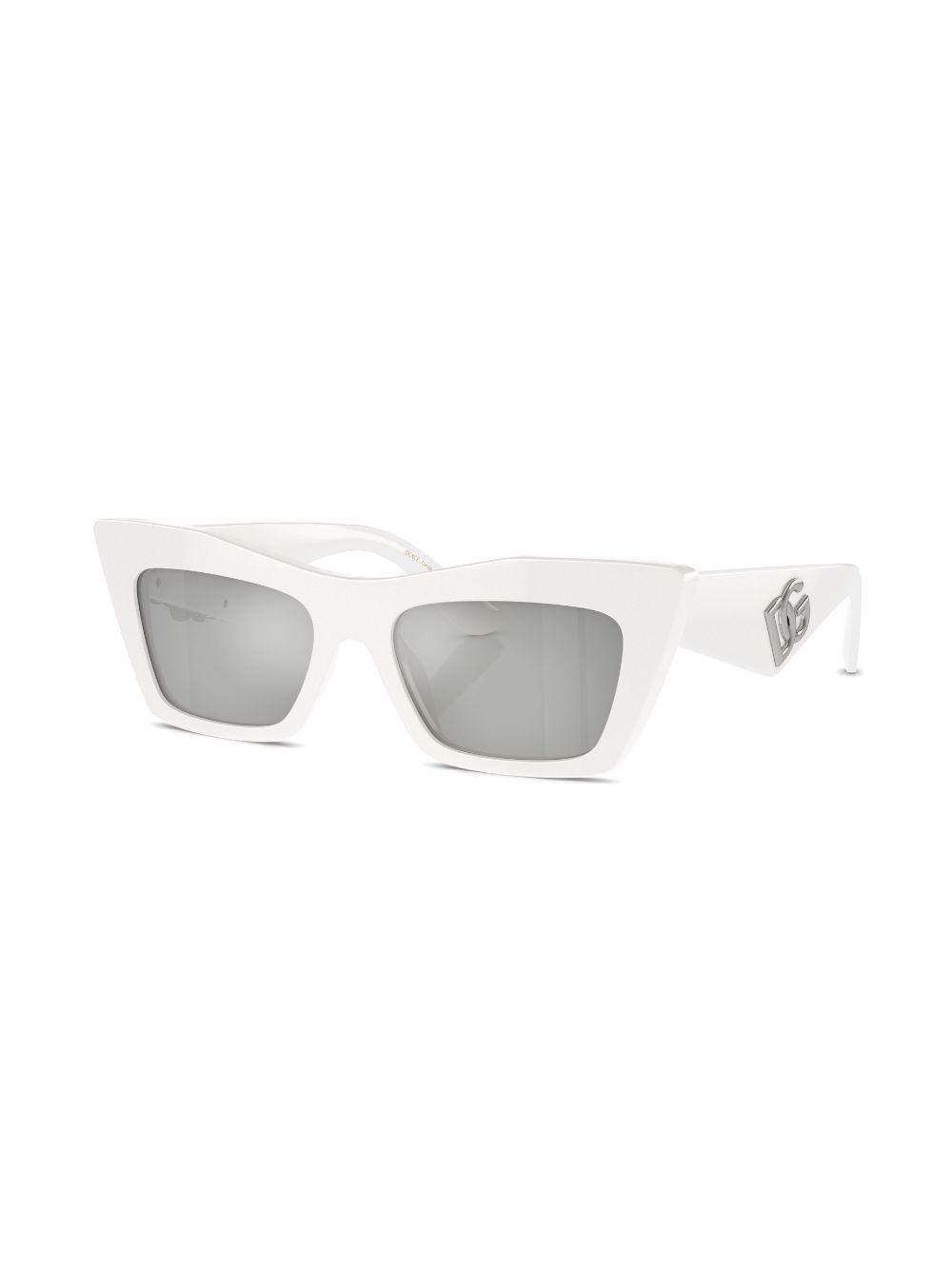 DOLCE & GABBANA Tinted Cat-eye Sunglasses In Weiss Product Image