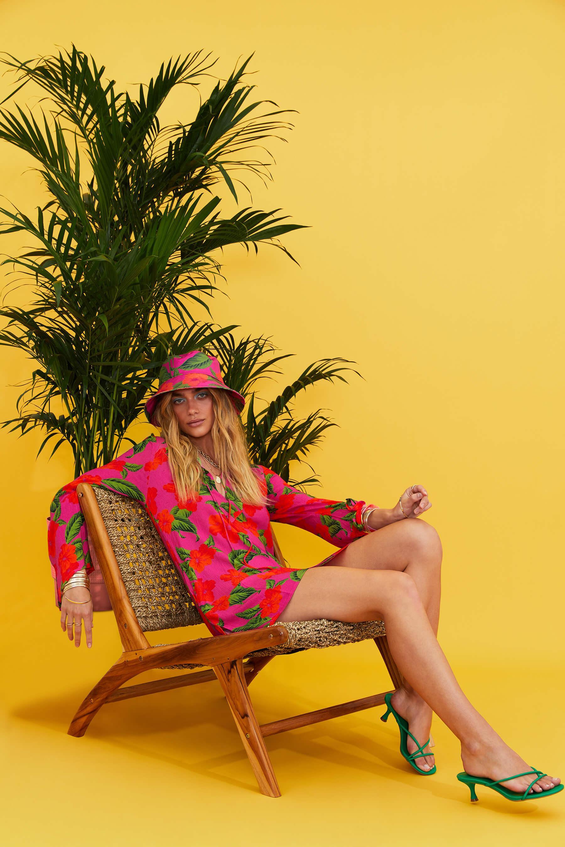 Luana Kaftan Hibiscus Sunset Product Image