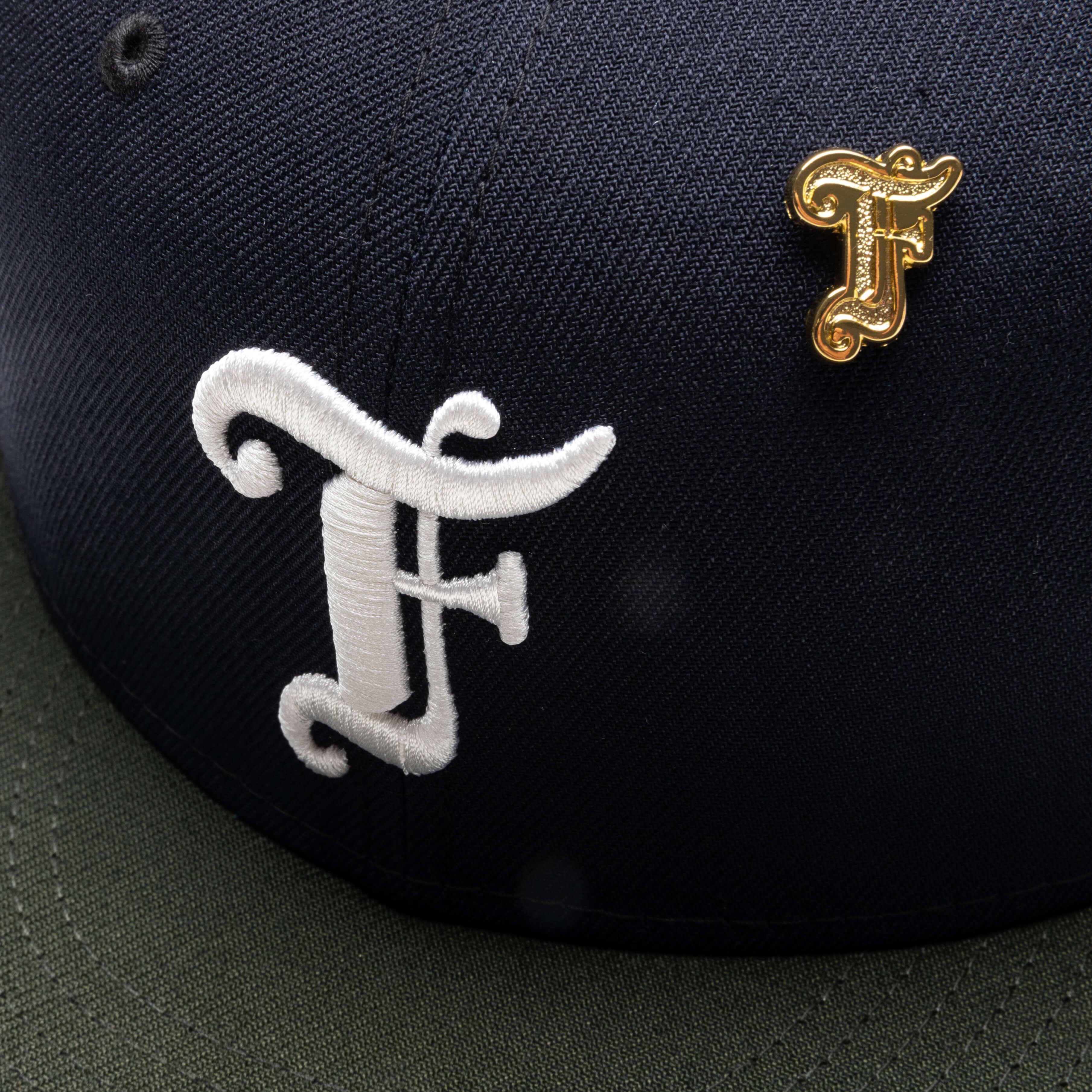 Feature x New Era Old English F Snapback - Navy/Seaweed Male Product Image