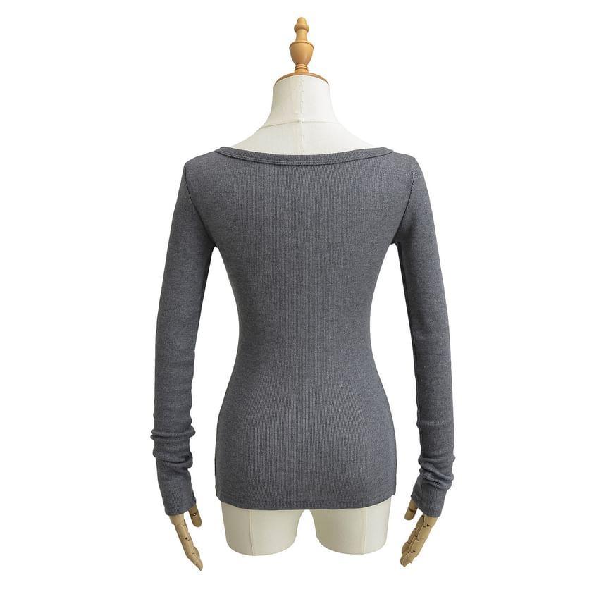 Long-Sleeve Henley Plain Pocket Detail T-Shirt Product Image