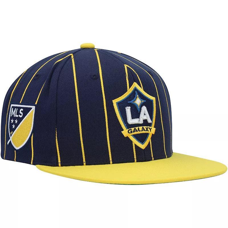 Mens Mitchell & Ness LA Galaxy Team Pin Snapback Hat, Blue Product Image