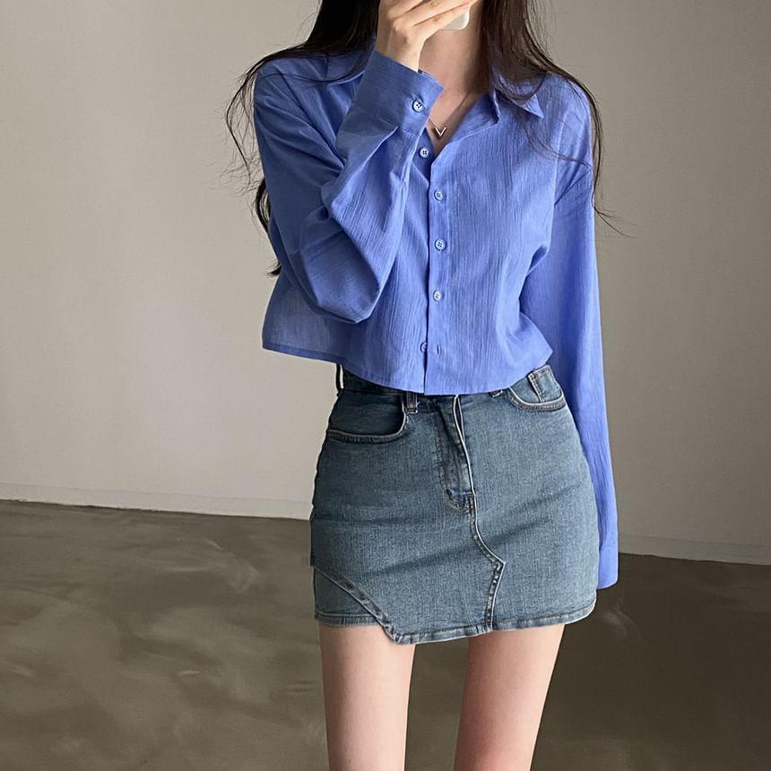 Long-Sleeve Plain Crop Shirt Product Image