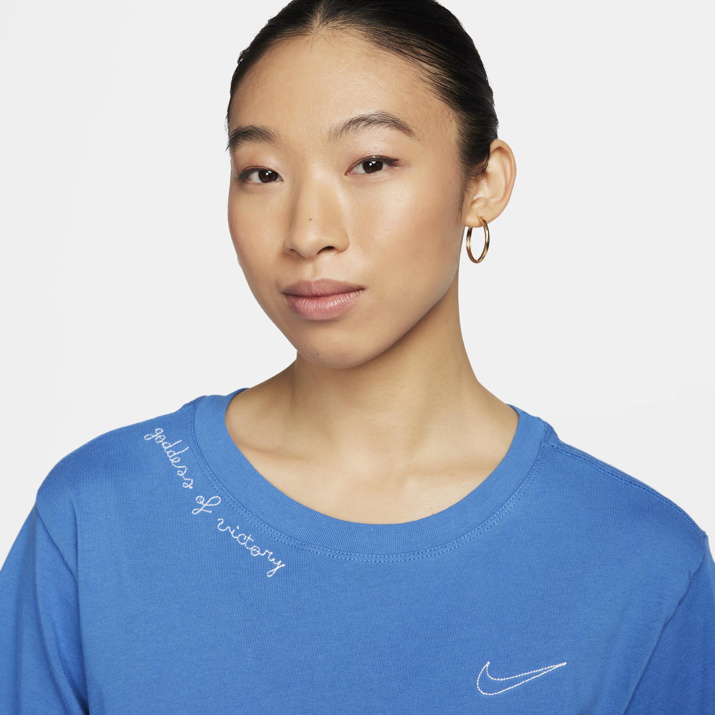 Women's Cotton Sportswear Essential T-Shirt Product Image