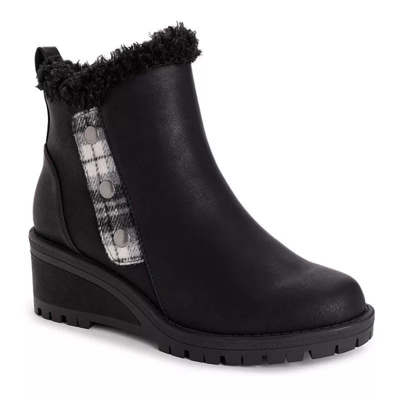 MUK LUKS Norway Halden Womens Wedge Ankle Boots Product Image