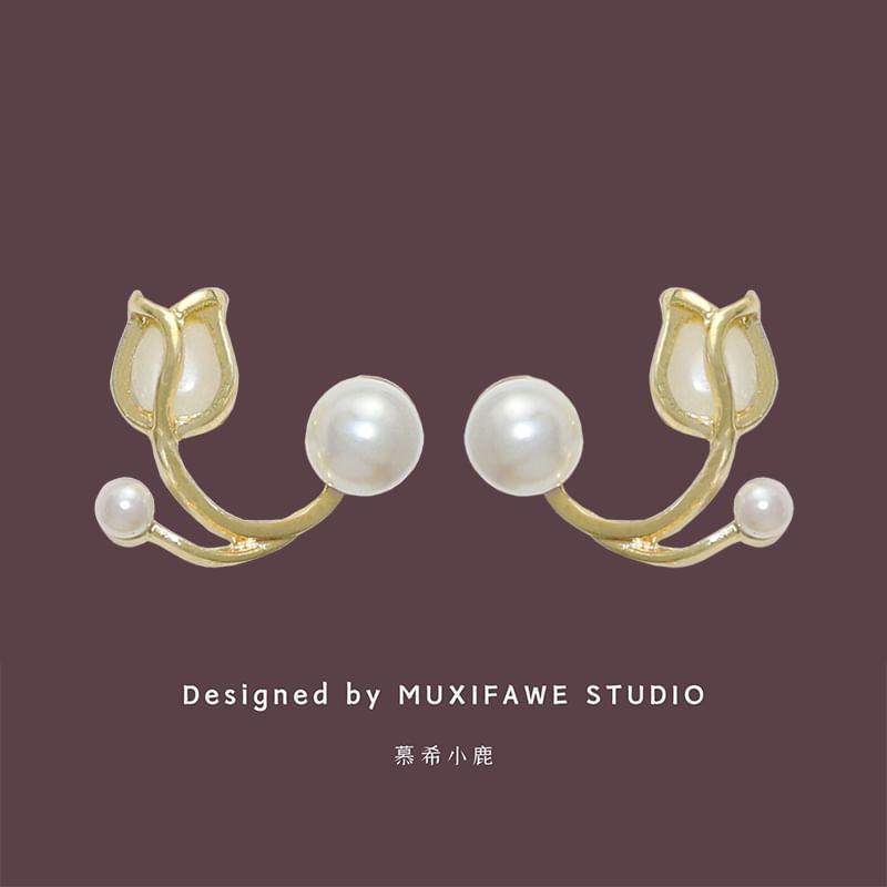 Faux Pearl Floral Stud Earring Product Image