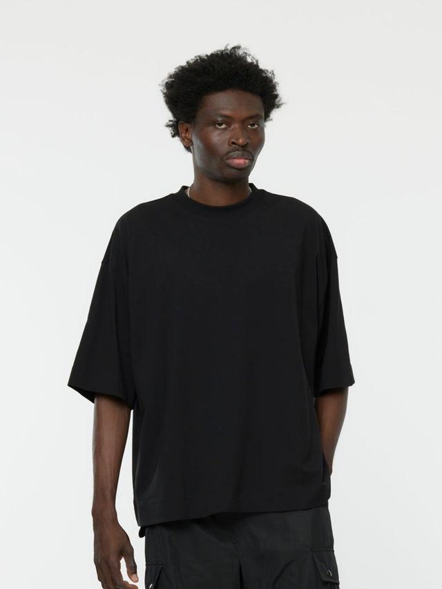 Hen Heavy Jersey T-Shirt (Black) Product Image