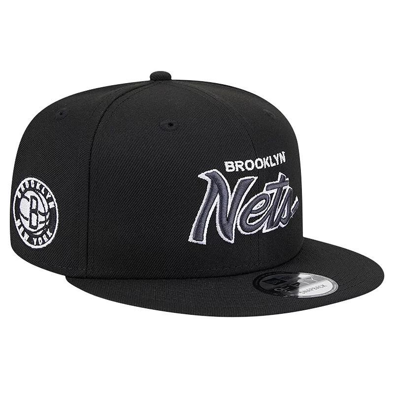 Mens New Era Black Brooklyn Nets Evergreen Script Side Patch 9FIFTY Snapback Hat Product Image