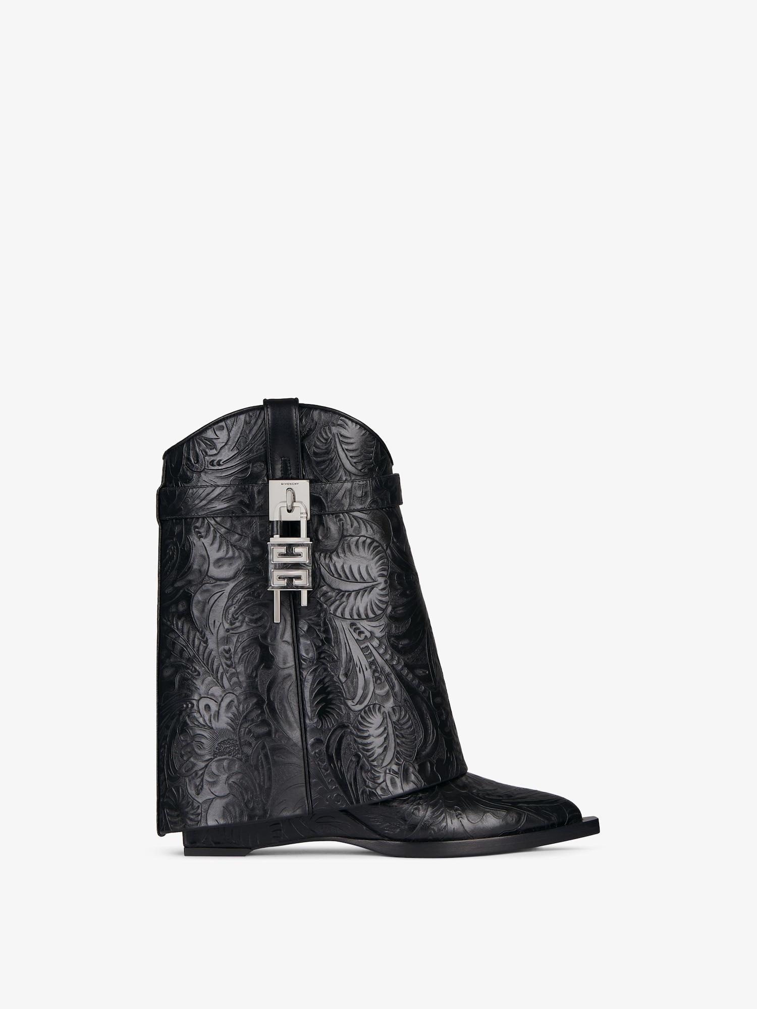 Shark Lock Cowboy ankle boots in western leather Product Image