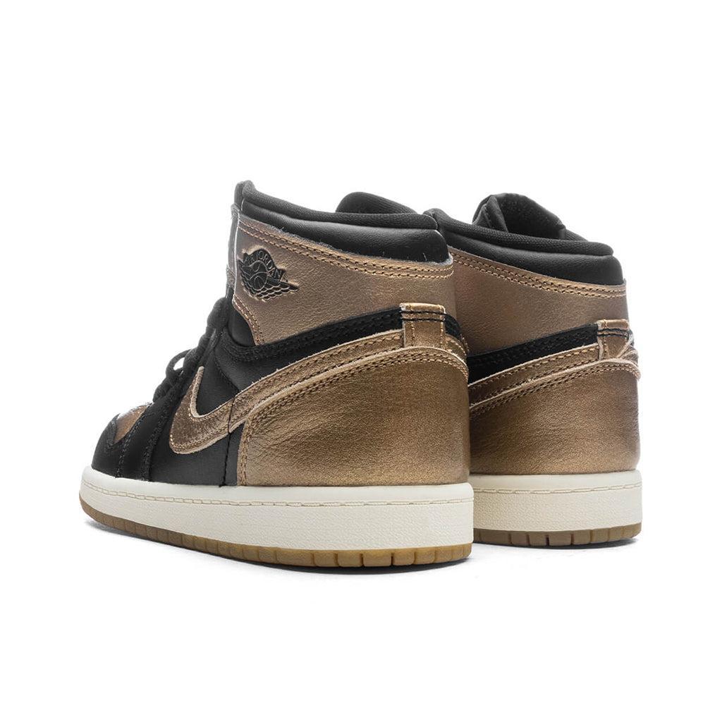 Air Jordan 1 Retro High OG (PS) 'Black and Gold' - Black/Metallic Gold/Sail Male Product Image