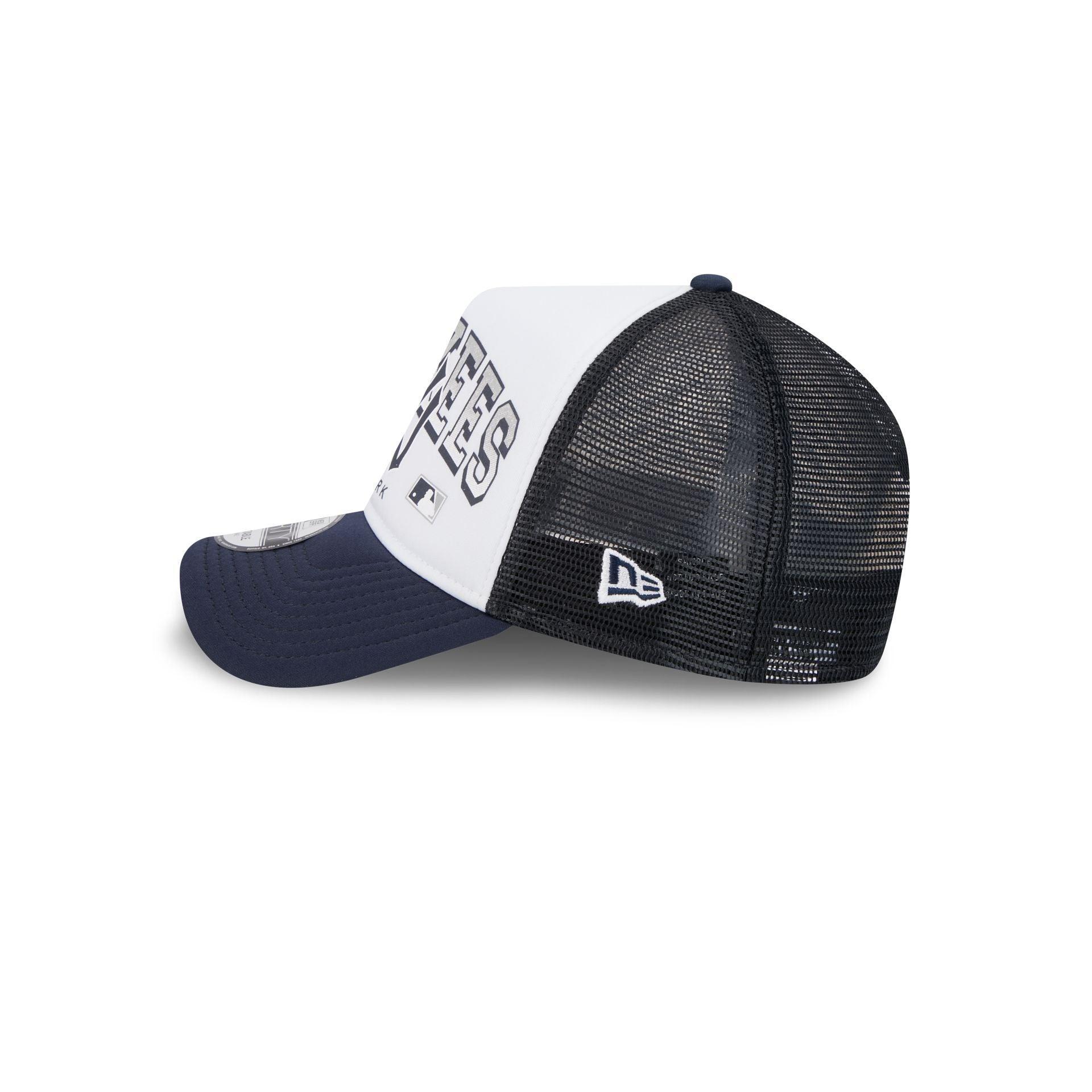 New York Yankees Sport Classics 9FORTY A-Frame Trucker Hat Male Product Image