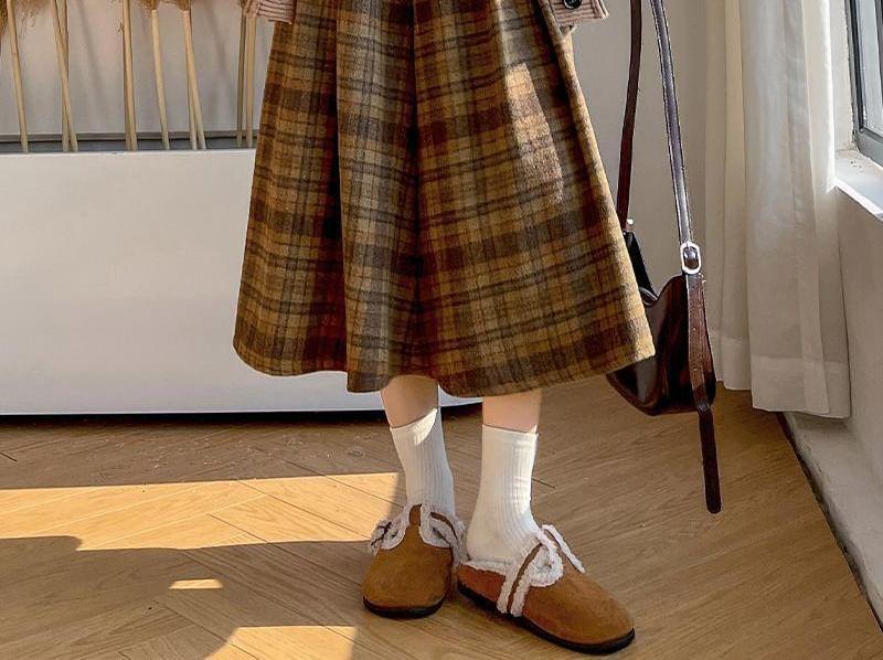 High Waist Plaid Midi A-Line Woolen Skirt Product Image