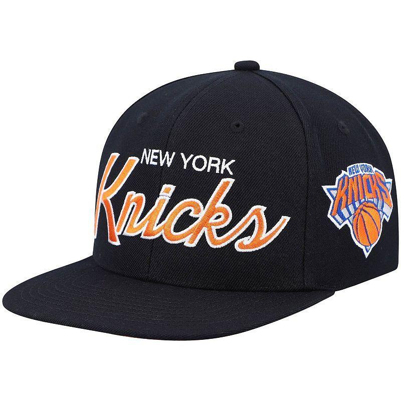 Mens Mitchell & Ness New York Knicks Hardwood Classics Script 2.0 Snapback Hat Product Image