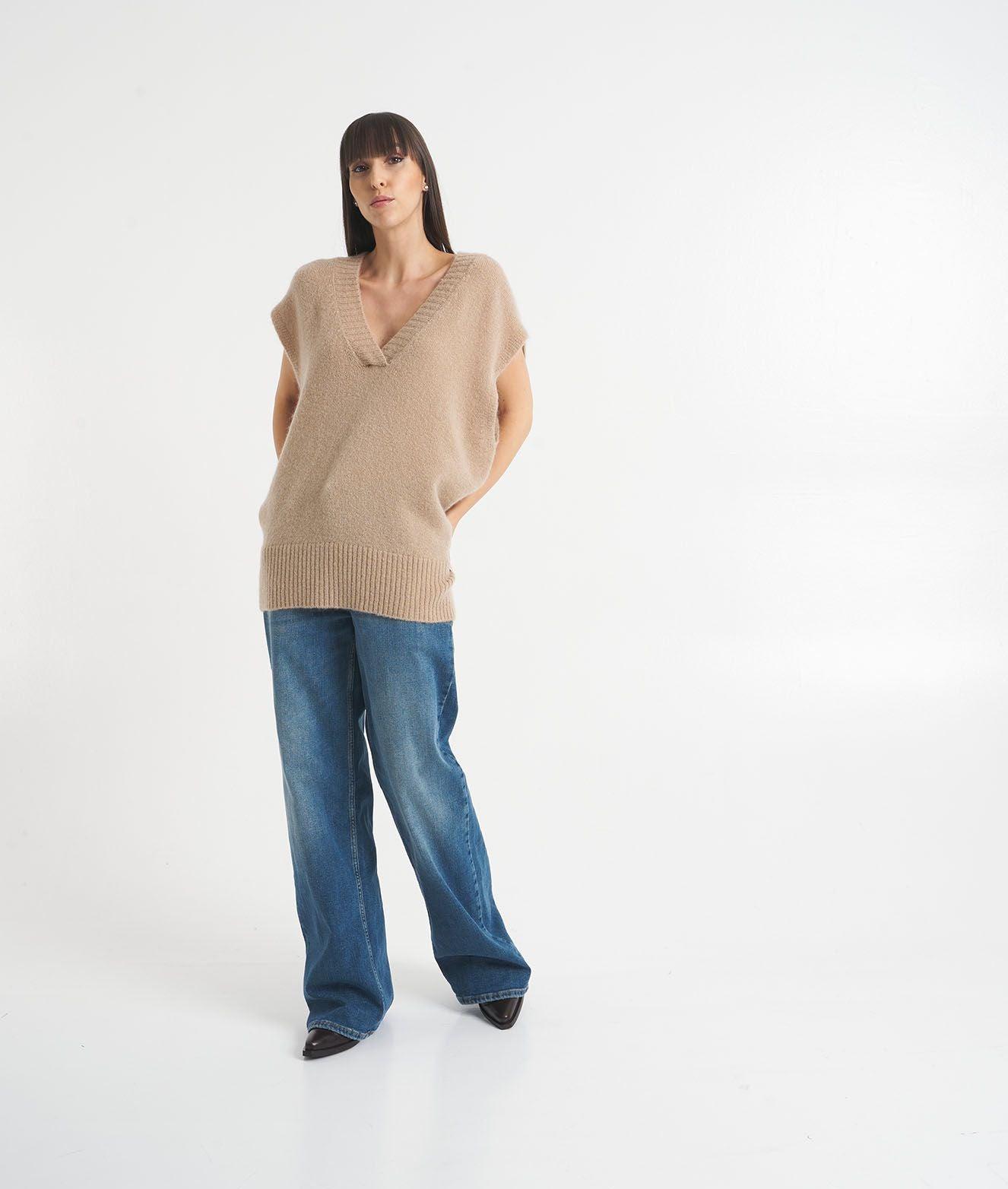 Gilet oversize in maglia Female Product Image