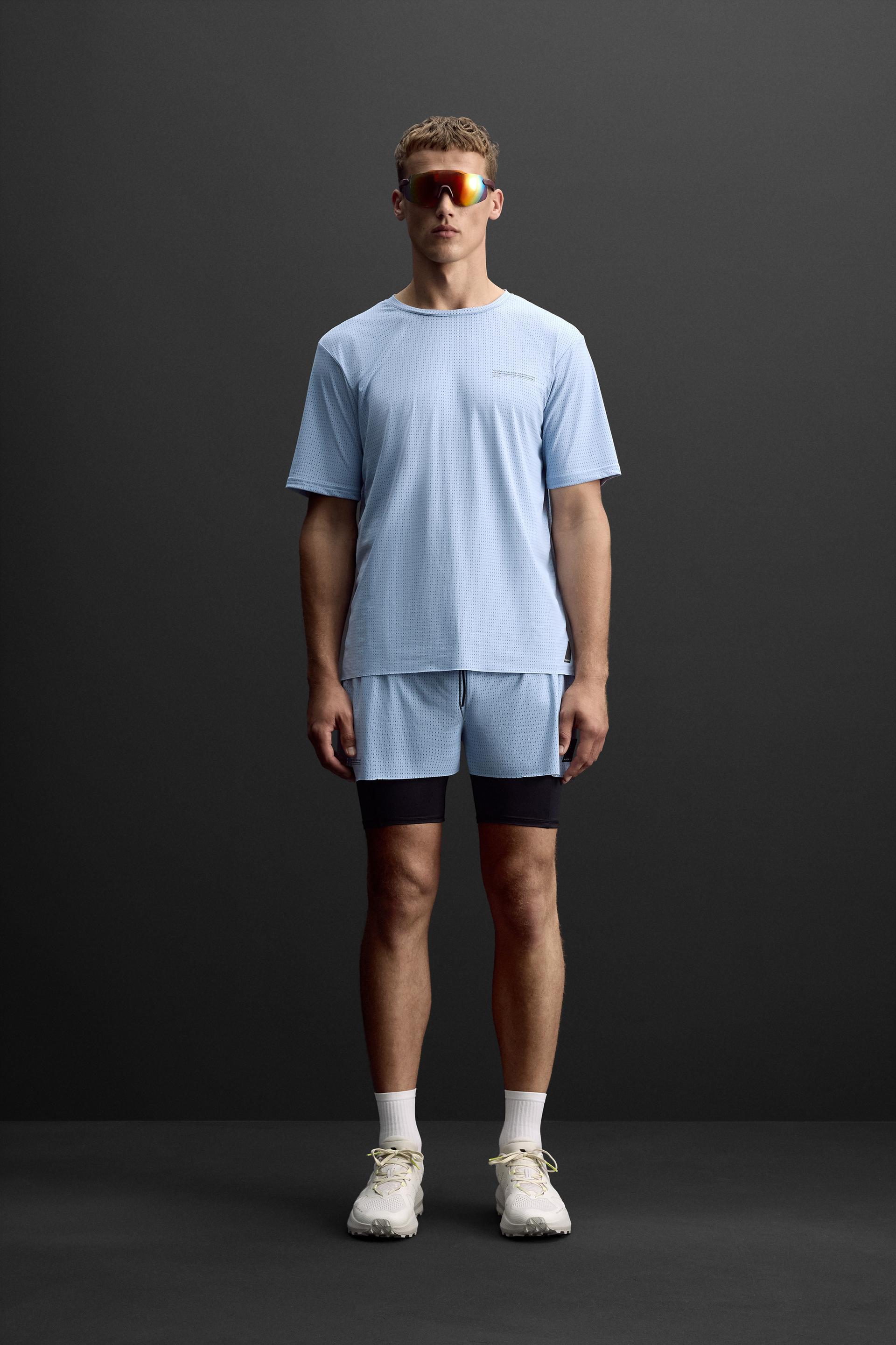 PERFORATED WORKOUT T-SHIRT Product Image