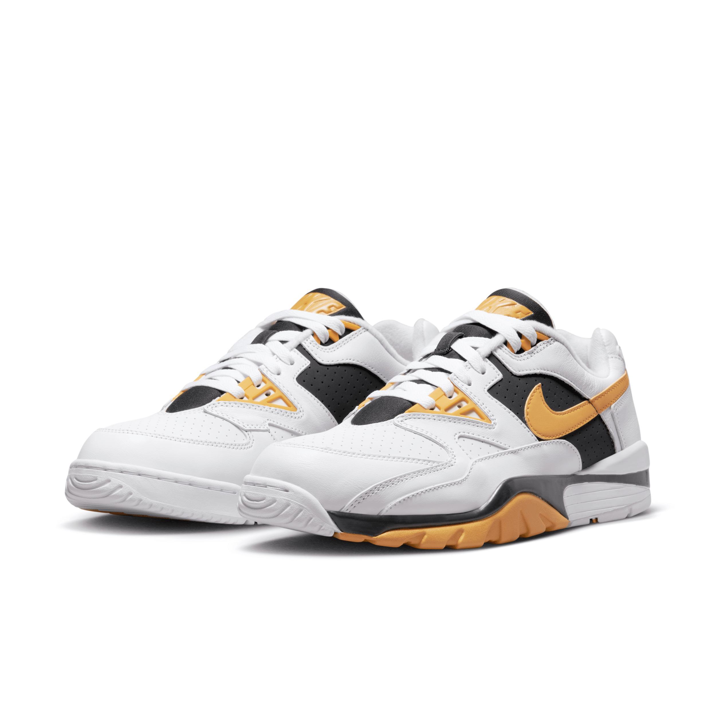 Nike Men's Air Cross Trainer 3 Low Shoes Product Image