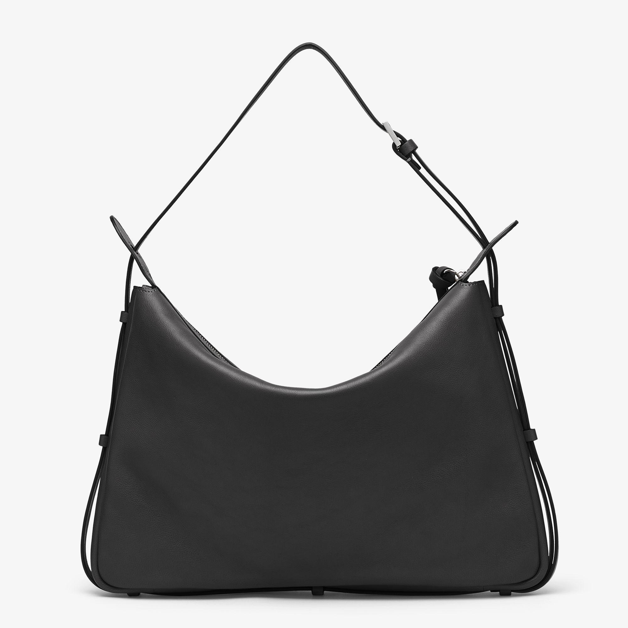 Simply Fendi LargeBlack leather bag Product Image