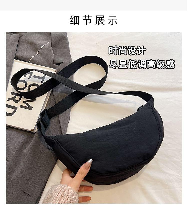 Canvas Plain Hobo Bag Product Image