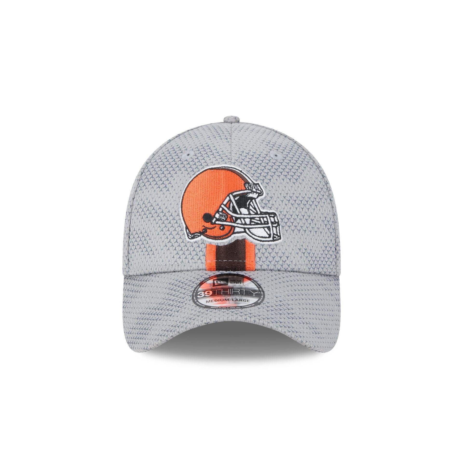 Cleveland Browns 2024 Sideline Gray 39THIRTY Stretch Fit Hat Male Product Image