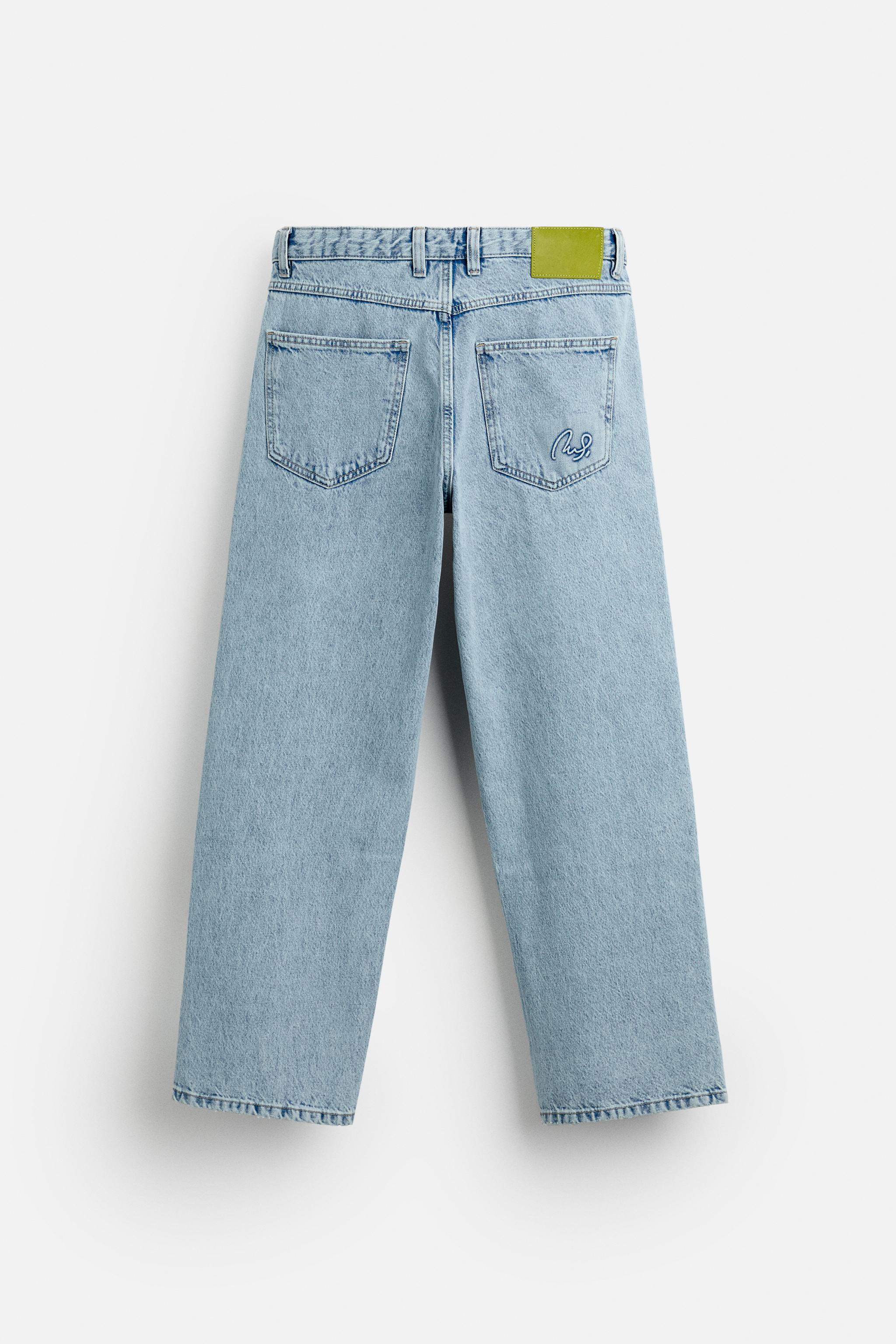 RELAXED FIT JEANS Product Image