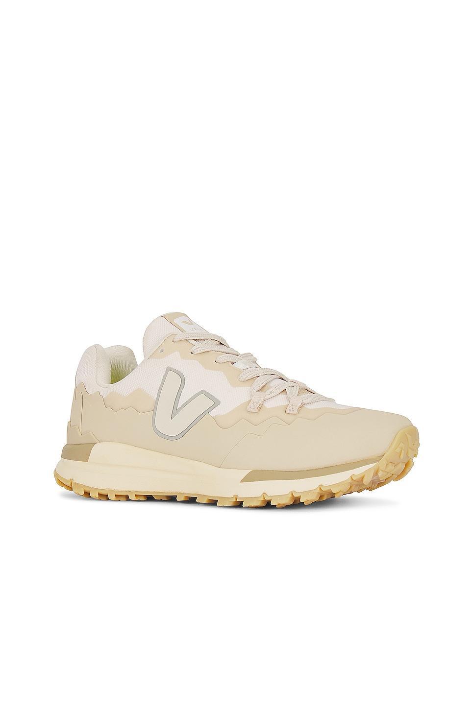 Veja x Fitz Roy Trek Water Repellent Trail Sneaker Product Image