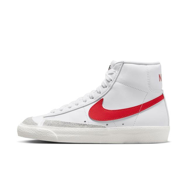 Nike Women's Blazer Mid '77 Shoes Product Image