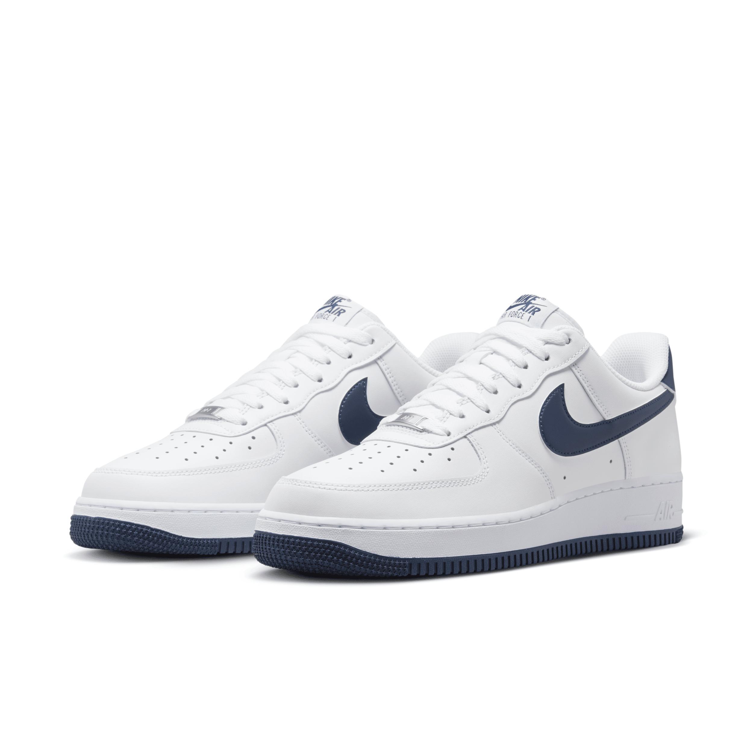 Nike Men's Air Force 1 '07 Shoes Product Image