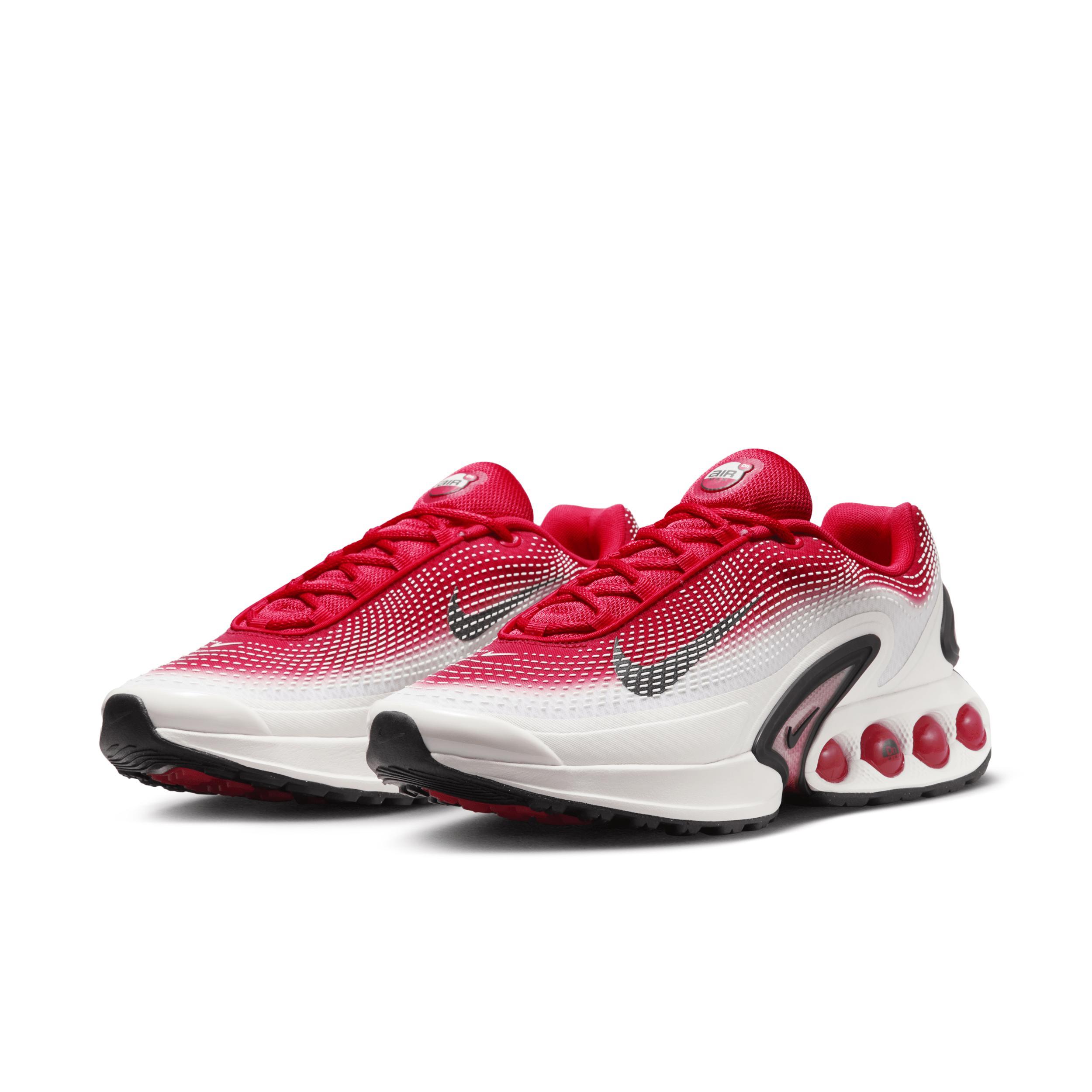 Nike Men's Air Max Dn SE Shoes Product Image